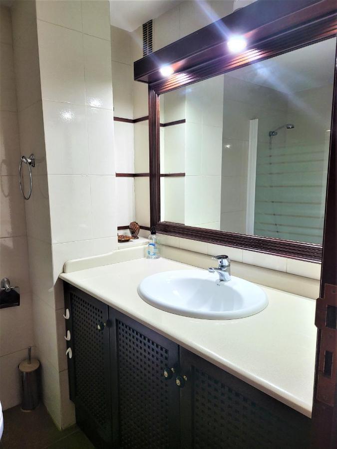 2 Bedrooms Sea View Apartament 100 Meters From Ocean Los Cristianos  Extérieur photo